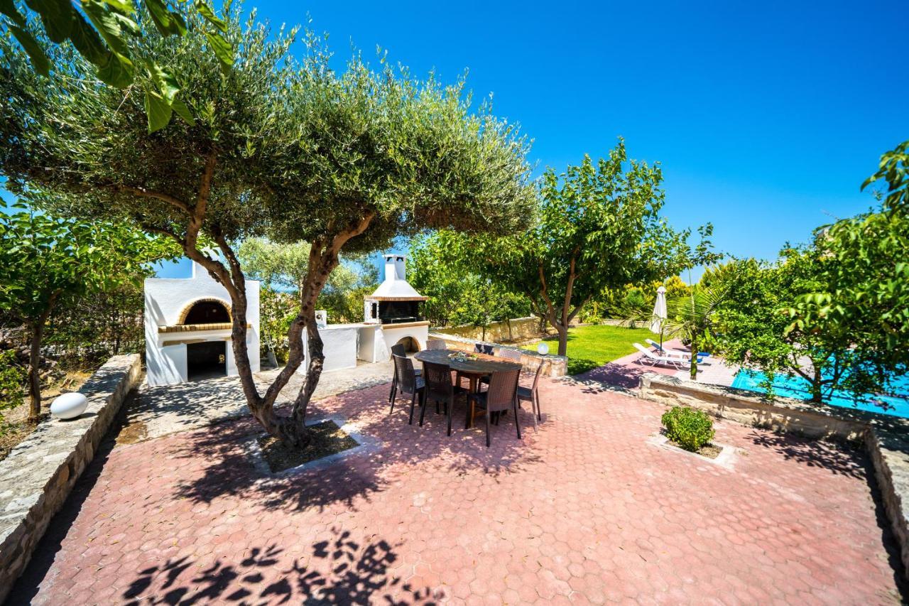 Villas Louloudaki Loutra  Exterior photo