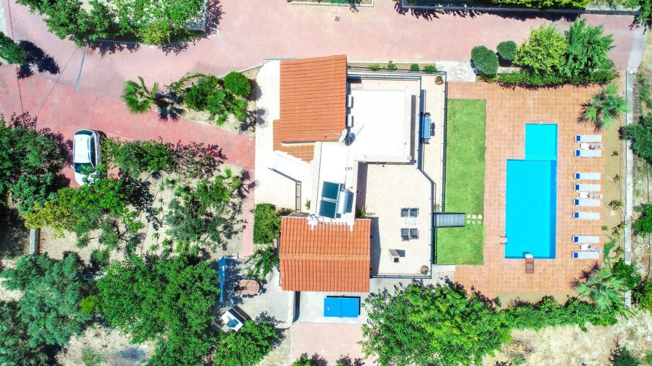 Villas Louloudaki Loutra  Exterior photo